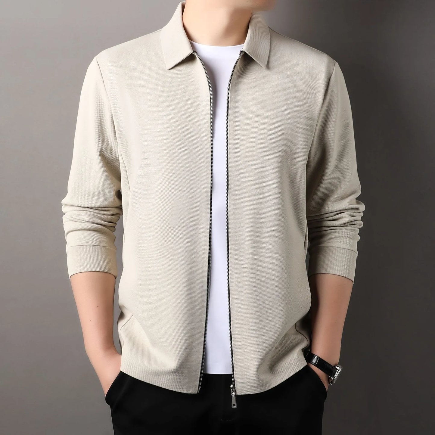 Men's jacket in black, dark grey, or apricot with straight hem and regular sleeves, showing size options from M to 3XL.