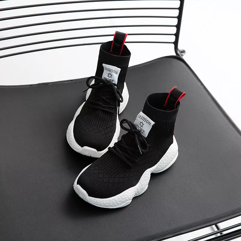 Women's white and black breathable mesh casual shoes with thick sole