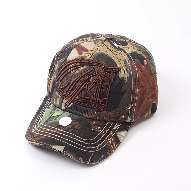 Cotton letter embroidery graffiti baseball cap in various colors for sun protection and street style