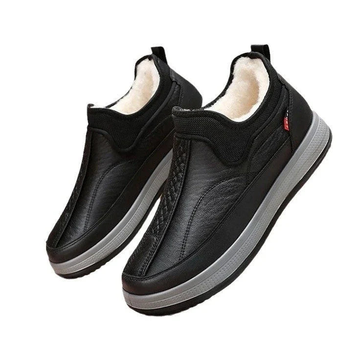 Cozy winter snow boots with fleece lining, round toe, and non-slip platform sole in black and grey colors