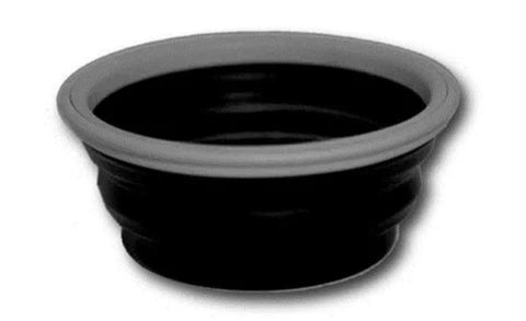 A stylish, multi-functional dog leash with a built-in water bottle, collapsible bowl, and waste bag dispenser for convenient and hands-free dog walks.