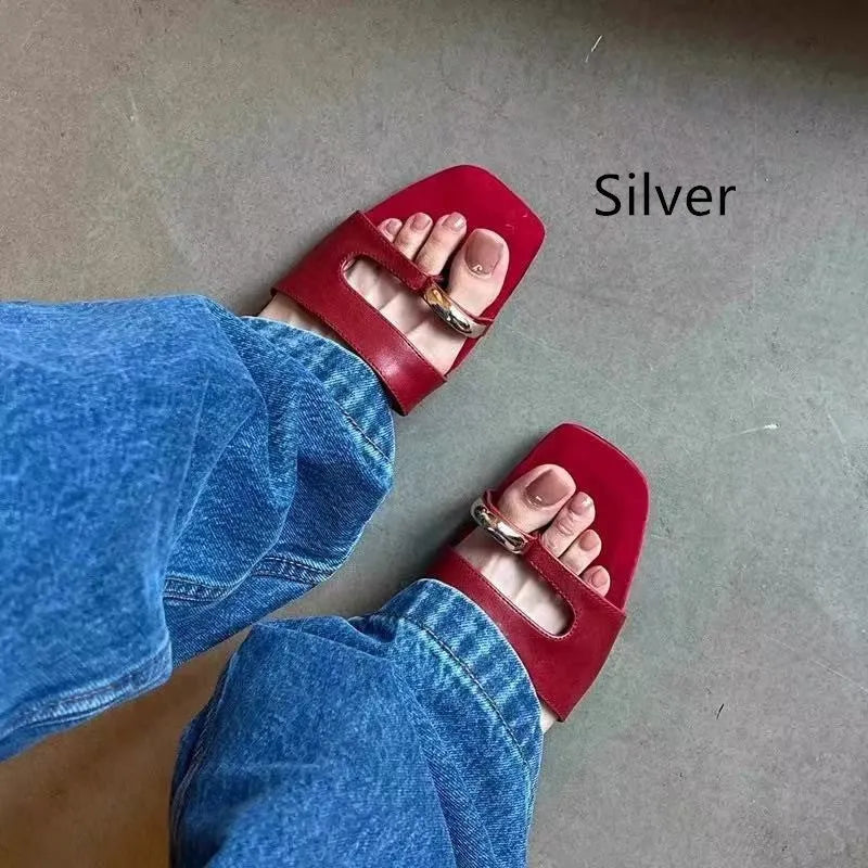 Plus size square toe outdoor slippers in leather and rubber, showing scaffolded square head shape