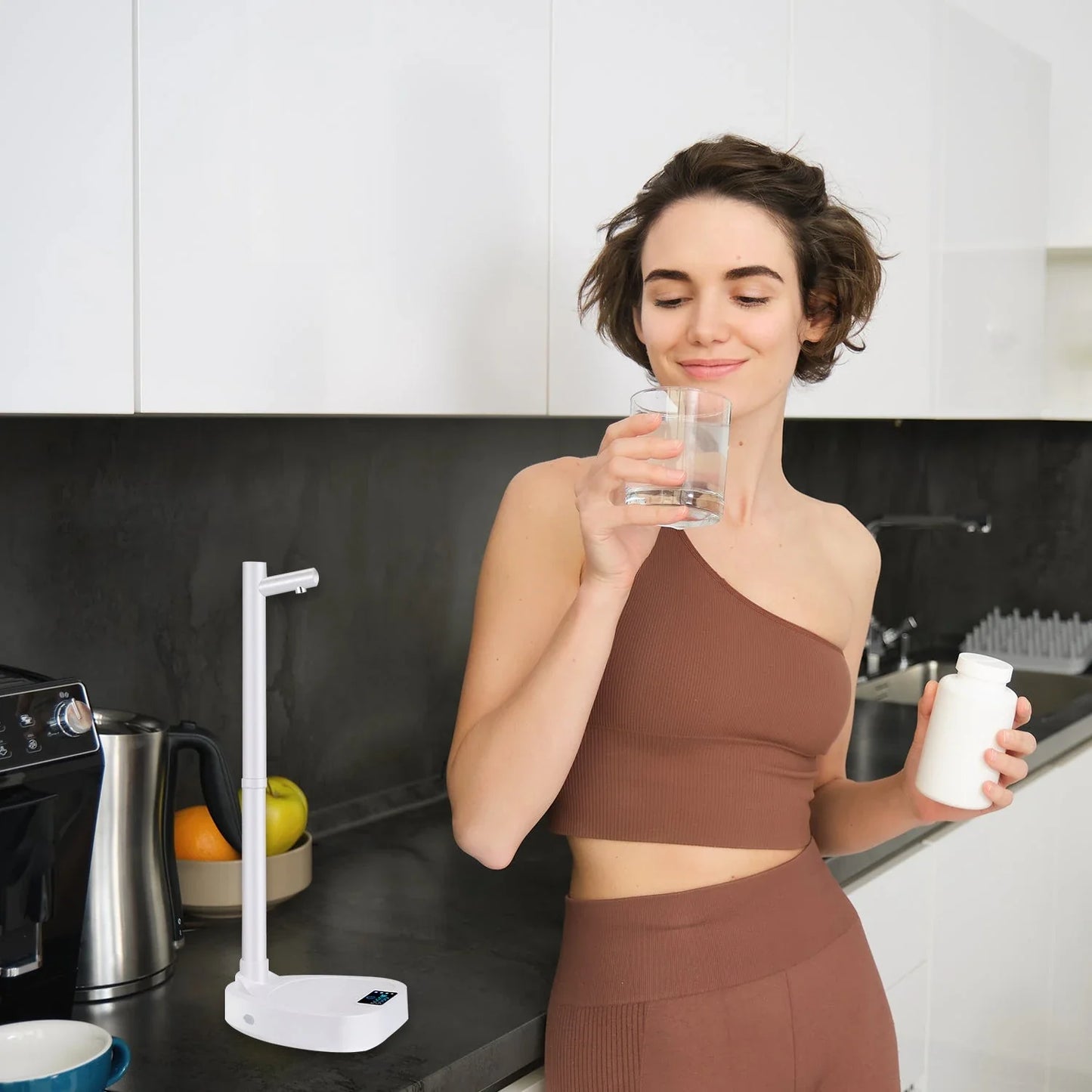 Rechargeable automatic water bottle dispenser with adjustable flow levels and extended pipe for versatile hydration