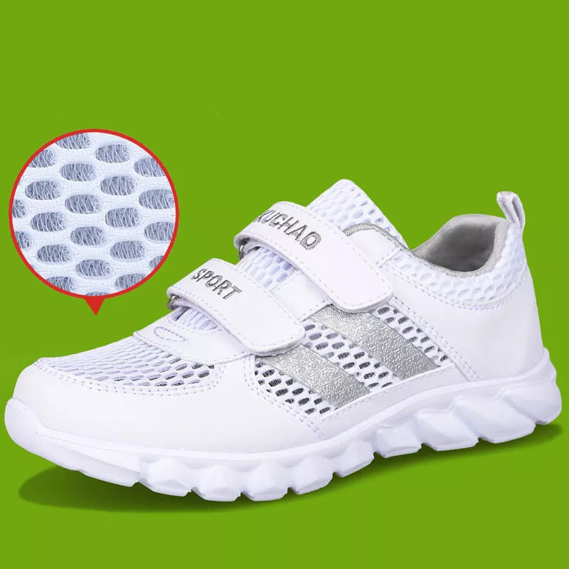 Boys' black and white waterproof sports shoes with non-slip soles