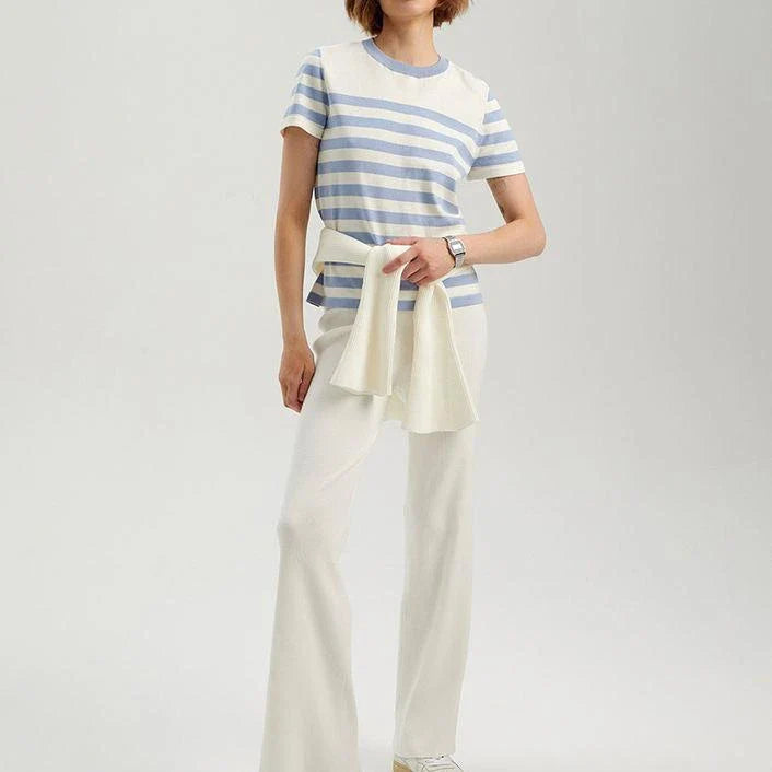 Fashionable striped knit t-shirt with a slim, flattering fit and timeless style