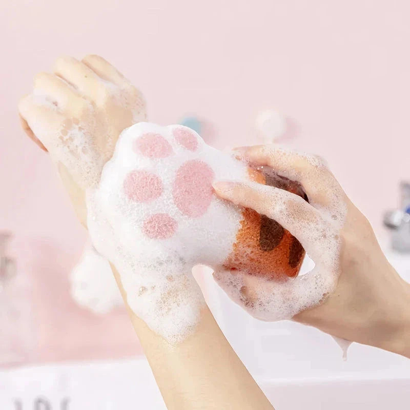 Luxurious Cat Paw Bath Sponge with Unique Honeycomb Design for Deep Cleansing and Gentle Exfoliation
