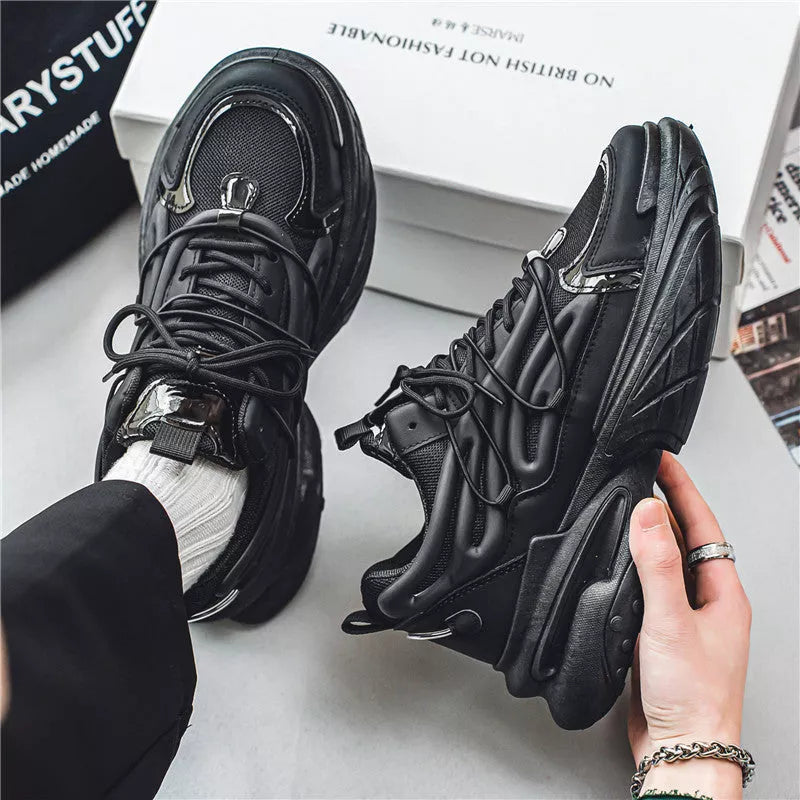 Men's breathable mesh sneakers in beige and black with rubber sole