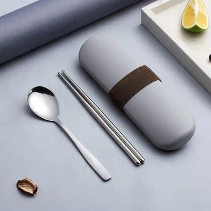 Premium 304 stainless steel cutlery set with sleek storage case for modern kitchen