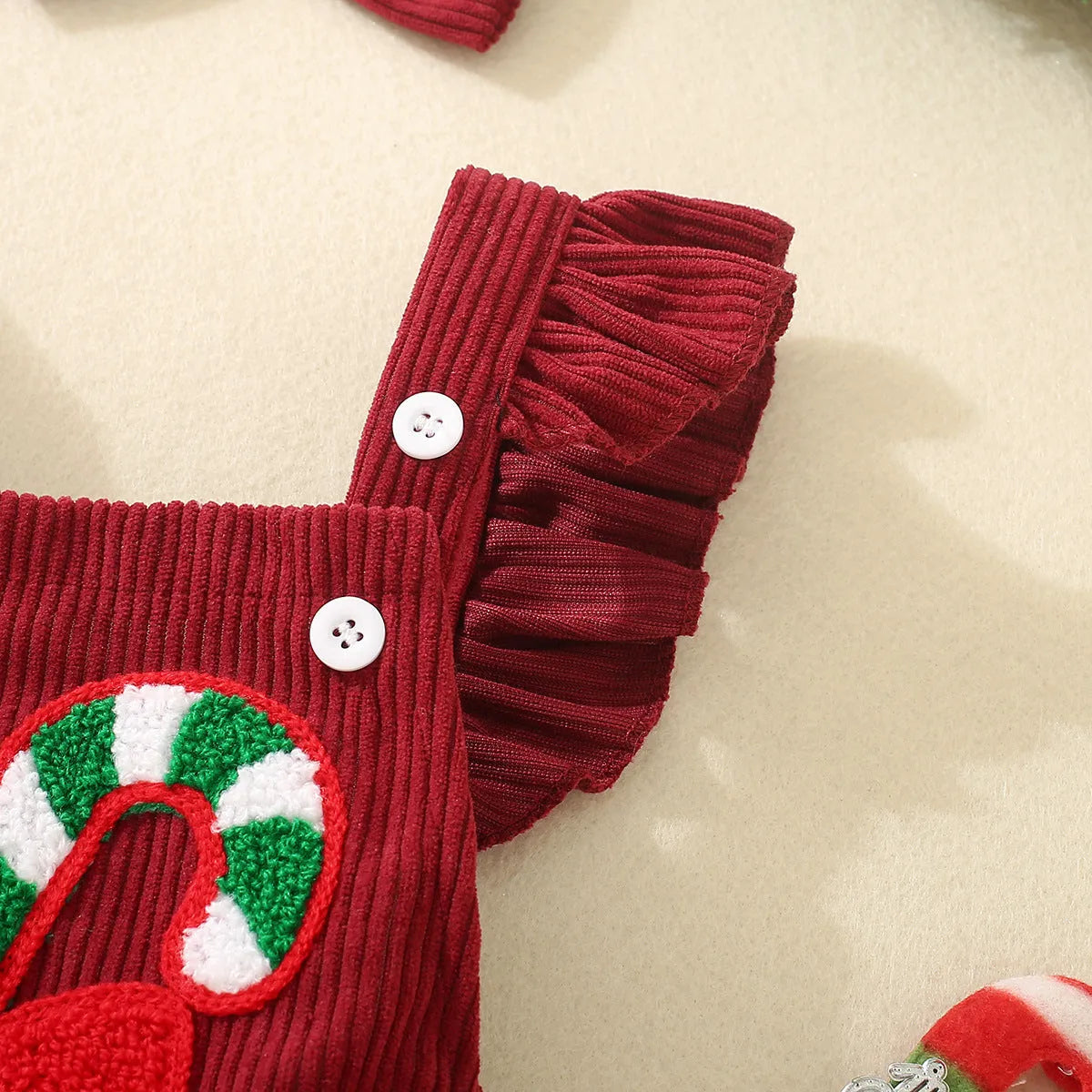 Red Christmas embroidered winged triangle romper for infants and toddlers, sleeveless cotton crawl suit, sizes 70cm to 100cm.