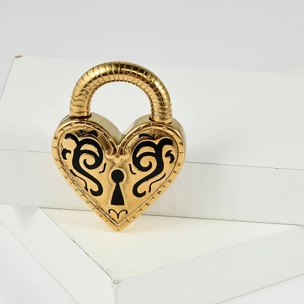 Women's heart-shaped fashion earrings in stainless steel with gold or steel colour electroplating