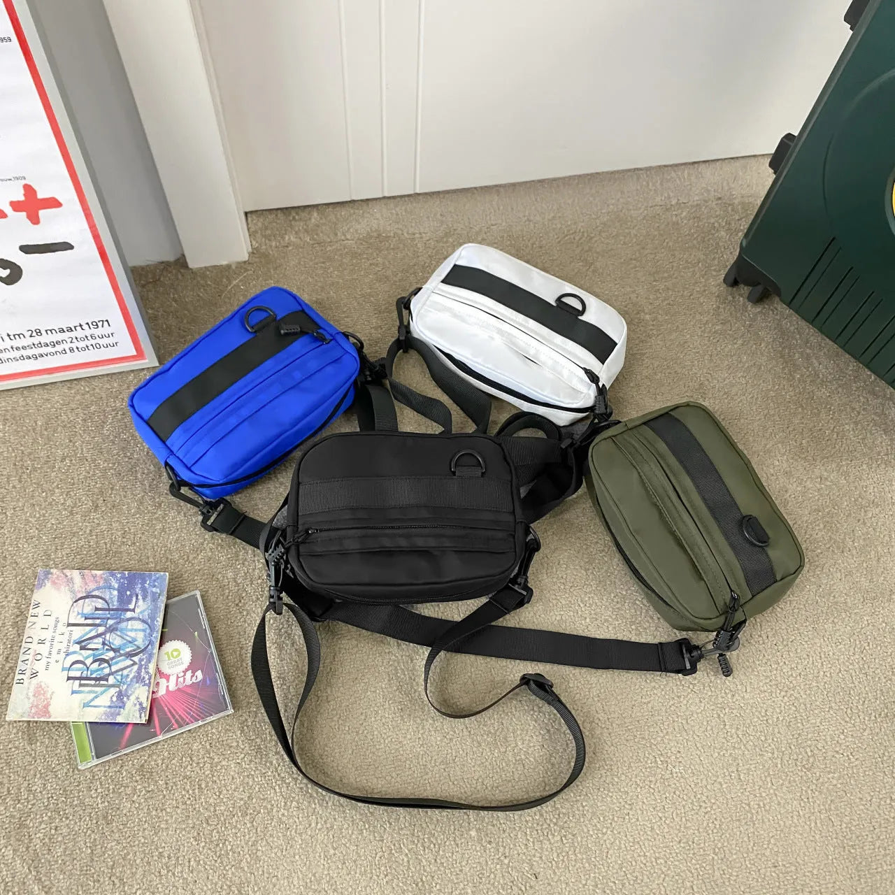 Men's nylon crossbody messenger bag in street style with 22cm length dimensions