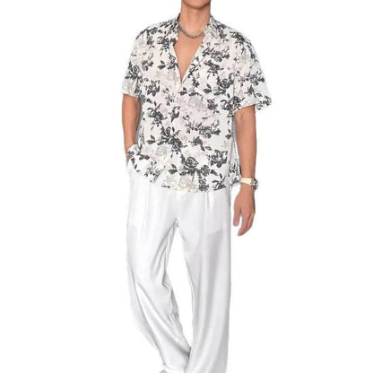 Loose casual short sleeve shirt with floral printed pattern in black colour option