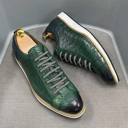 Men's low-tube front-tie shoes in black, showing adjustable laces and casual design