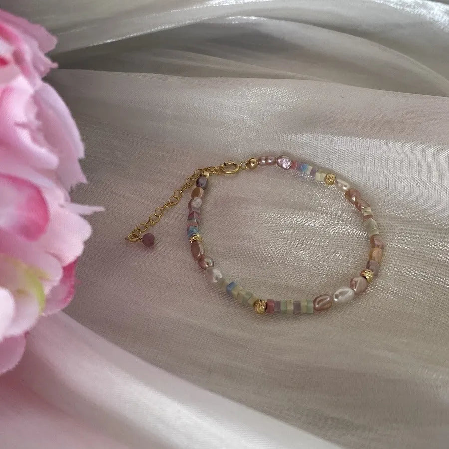 Purple natural pearl bracelet and necklace set with 14K gold plating and U-shaped design