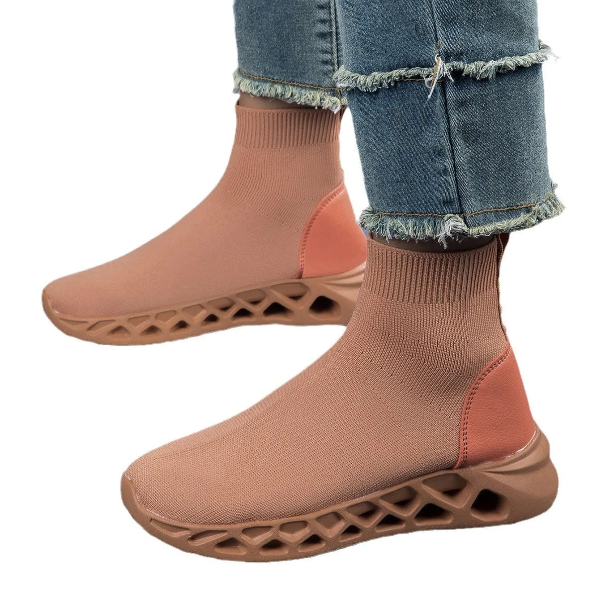 Women's casual ankle boot socks in breathable mesh fabric with flat sole