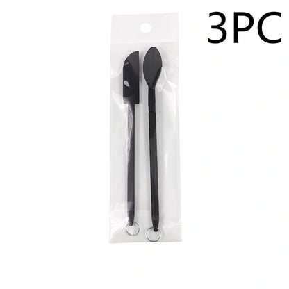 Retractable silicone cosmetic spatula extended to 15cm with scraper tool for product application
