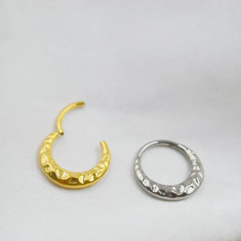 Titanium alloy concave-convex nose ring with carved texture in gold or silver colour, 1.2mm thickness