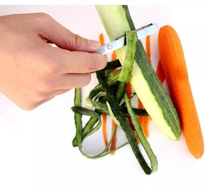 Stainless steel peeler with ergonomic handle for comfortable and efficient peeling