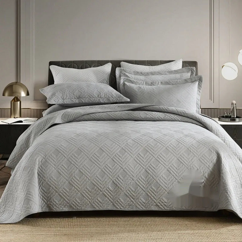 Double-sided pure cotton bed cover three-piece set with Damascus pattern in beige and yellow colour scheme