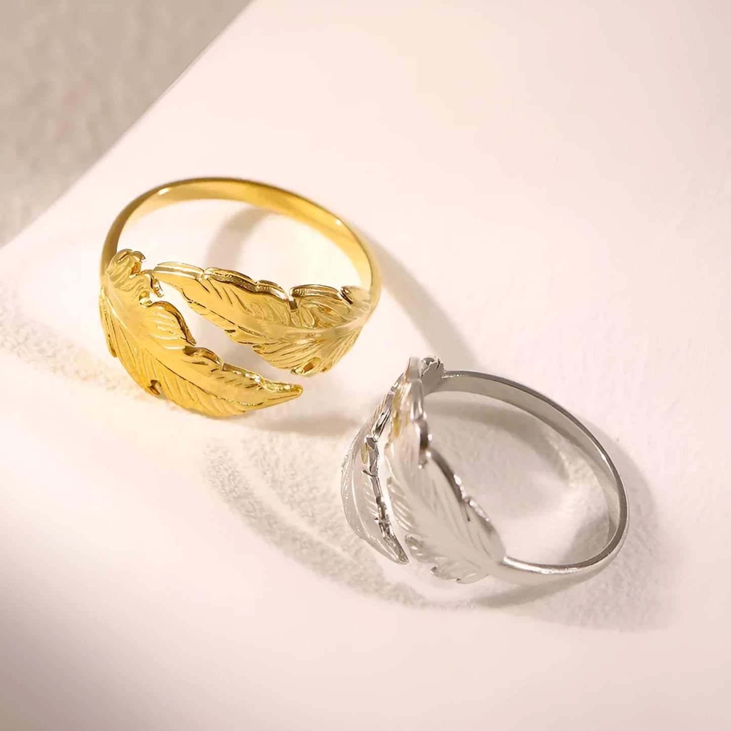 Women's adjustable stainless steel feather ring in gold or silver colour