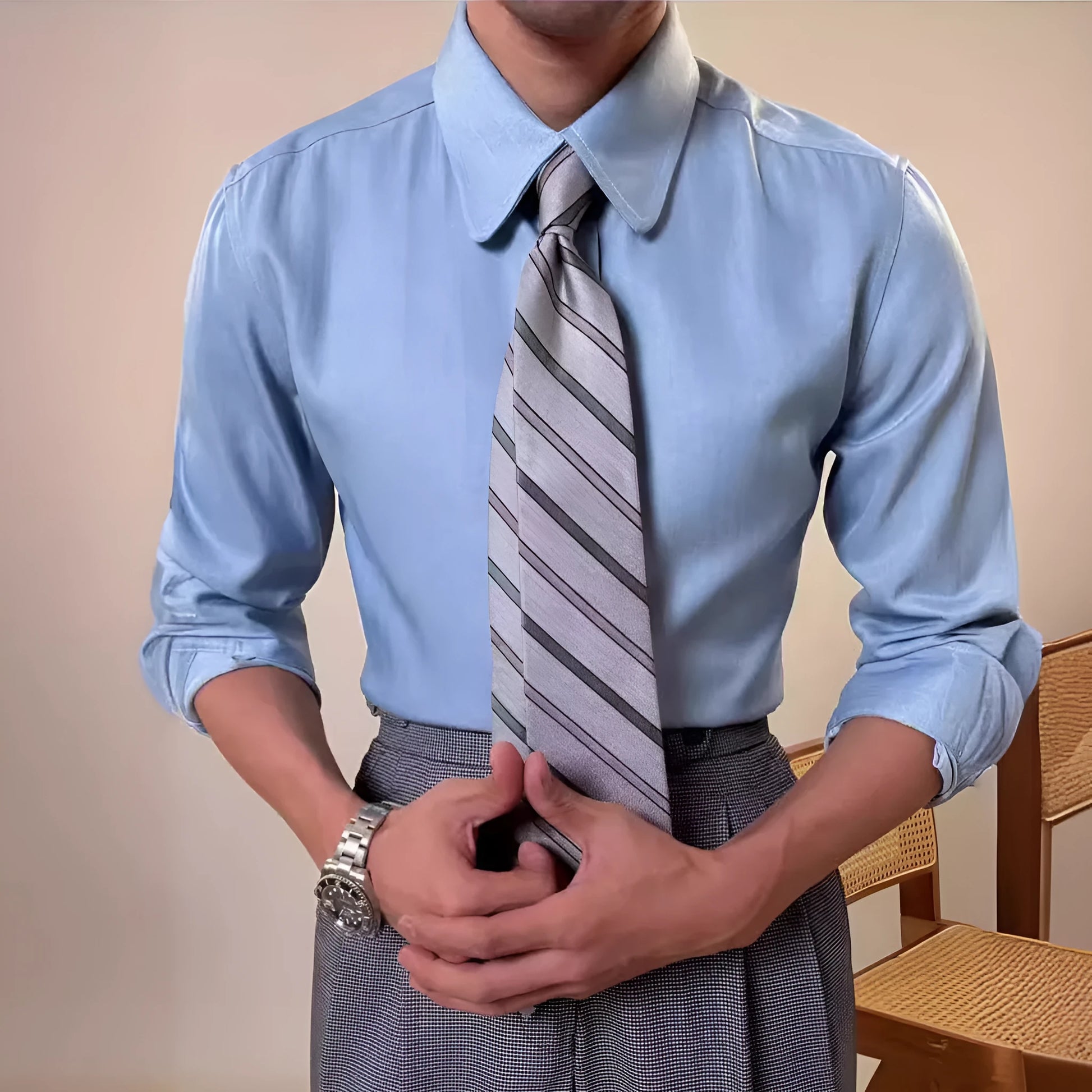 Men's slim fit business casual shirt with round collar in light blue and dark blue colour options