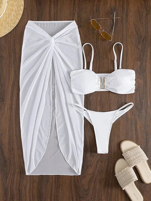 Three-piece bikini set with long culottes skirt in French style solid colour design