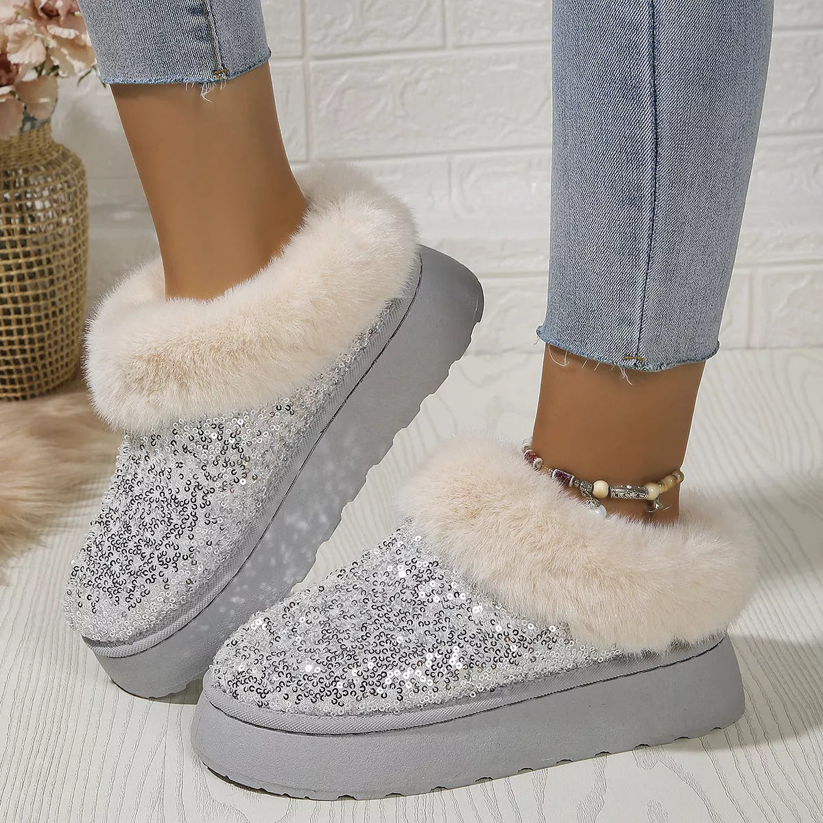 Sequined plush slippers with thick soles for winter warmth in blue, gold, black, and pink