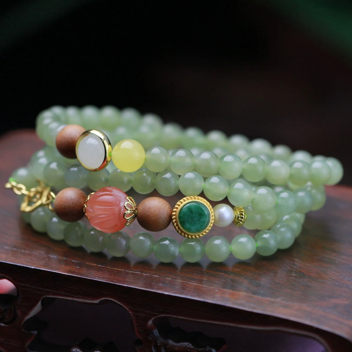 Natural Hetian jade lotus bead necklace and bracelet set with zodiac animal design
