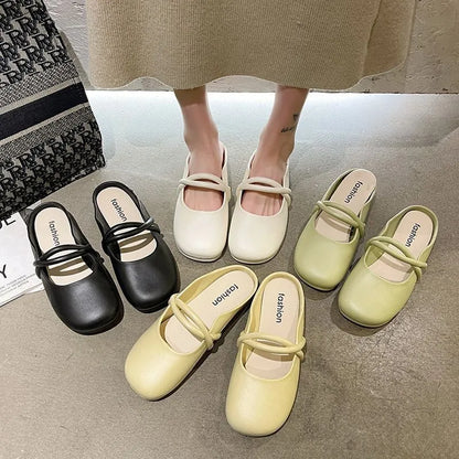 Plastic ladies summer sandals flip flops in three colour options showing baotou design