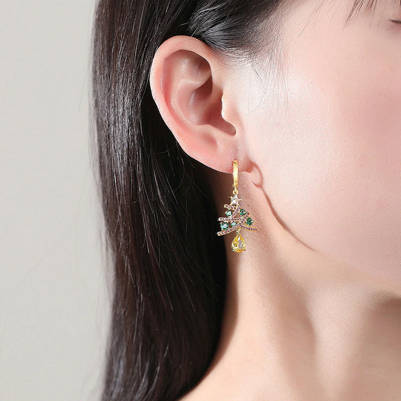 Dazzling Christmas Tree Earrings with Sparkling Rhinestones