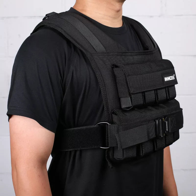 Chris Iron Block Fitness Weight Vest with adjustable steel plates for enhanced workouts