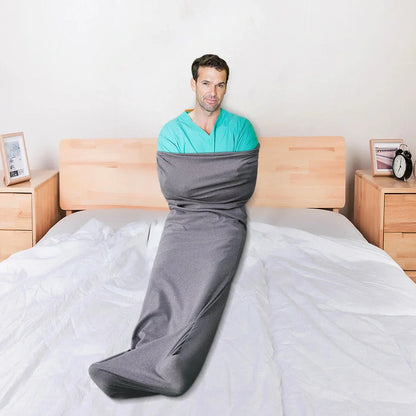 Sleep Pod Move grey wearable blanket with foot pocket showing four size options from 140x35cm to 185x50cm