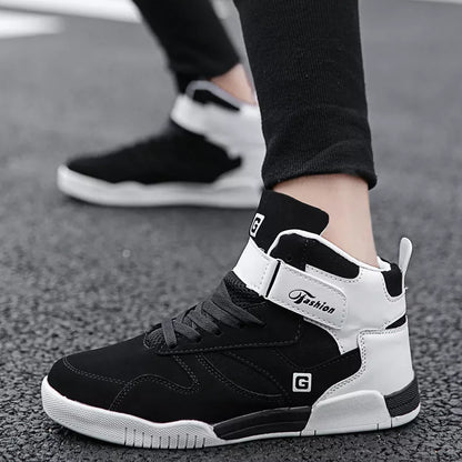 Men's high-top casual sneakers with Velcro closure in black and white colors