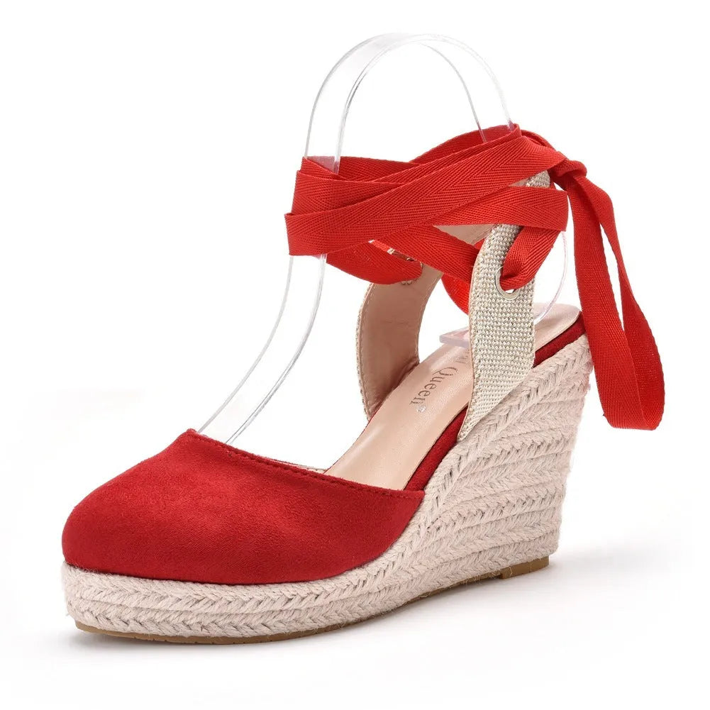 Women's bohemian wedge sandals with round toe, 10.5cm heel, adjustable buckle, and beaded tassel in red colour