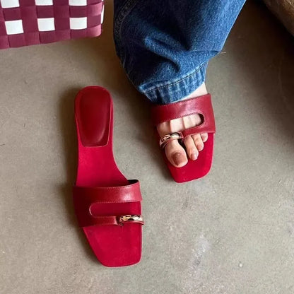 Plus size square toe outdoor slippers in leather and rubber, showing scaffolded square head shape