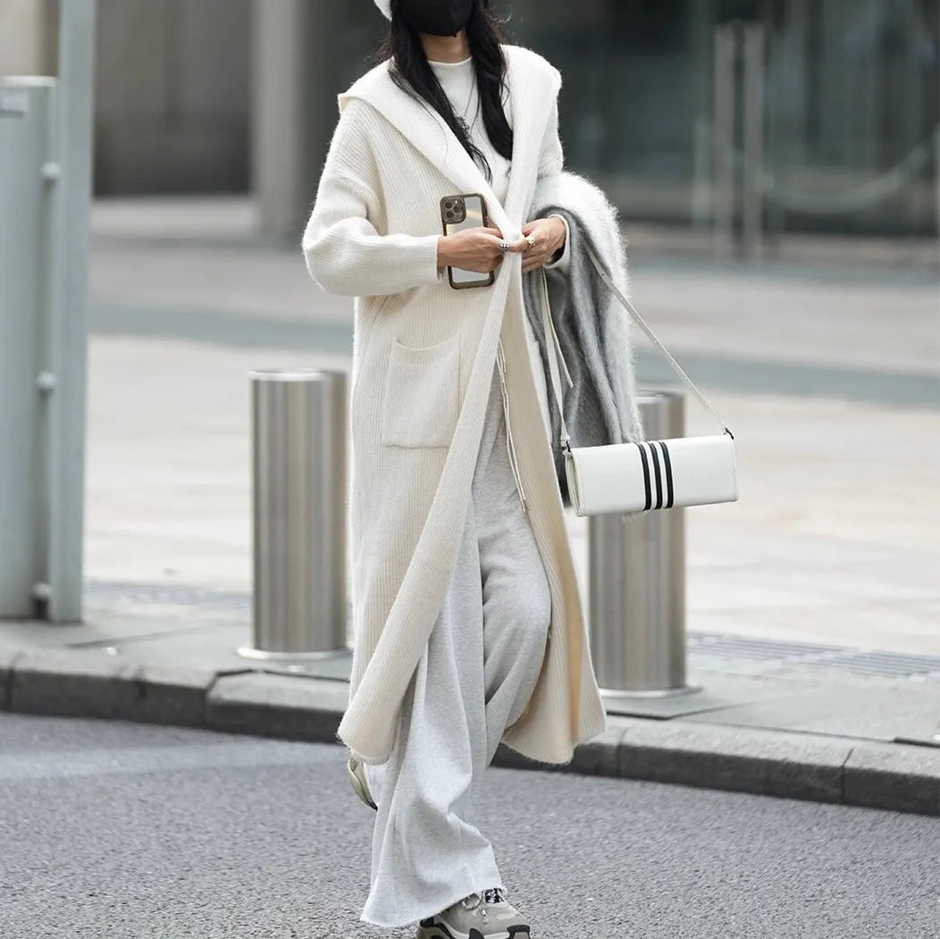 Long grey knitted cardigan with hood measuring 80cm length, cashmere blend fabric, loose fit trench coat style