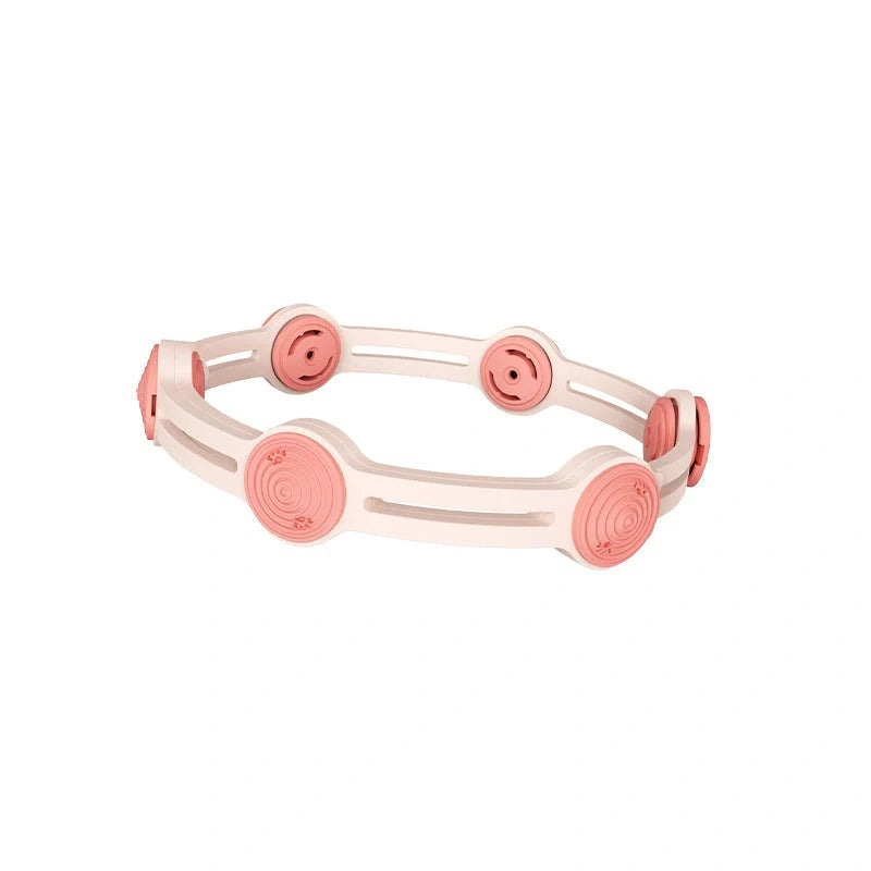 Adjustable pet flea and mosquito repellent collar with natural essential oils