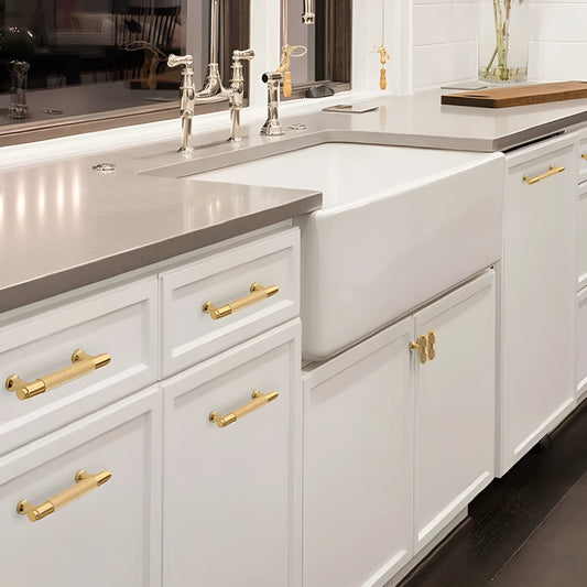 Brushed brass aluminium furniture handle shown alongside hole spacing options of 96mm, 128mm, and 160mm.