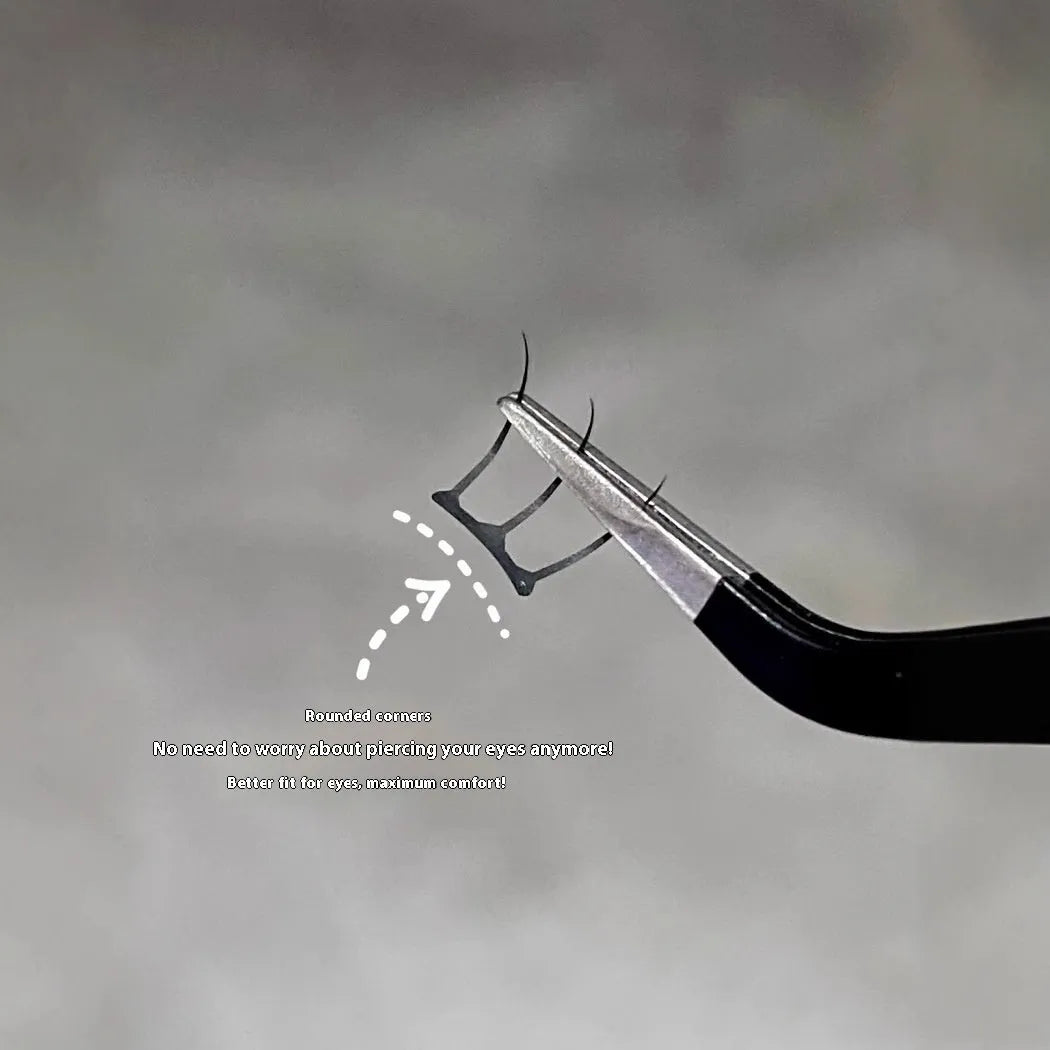 Reusable false eyelash clusters in artificial fibre with natural styling
