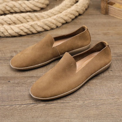 Men's handmade low-top shoes in khaki with wedge heel and rubber sole