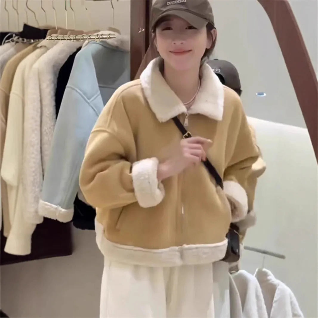 Korean-style lamb wool and fur coat in light blue or khaki, loose fit, thick chenille with spandex, 50cm length.