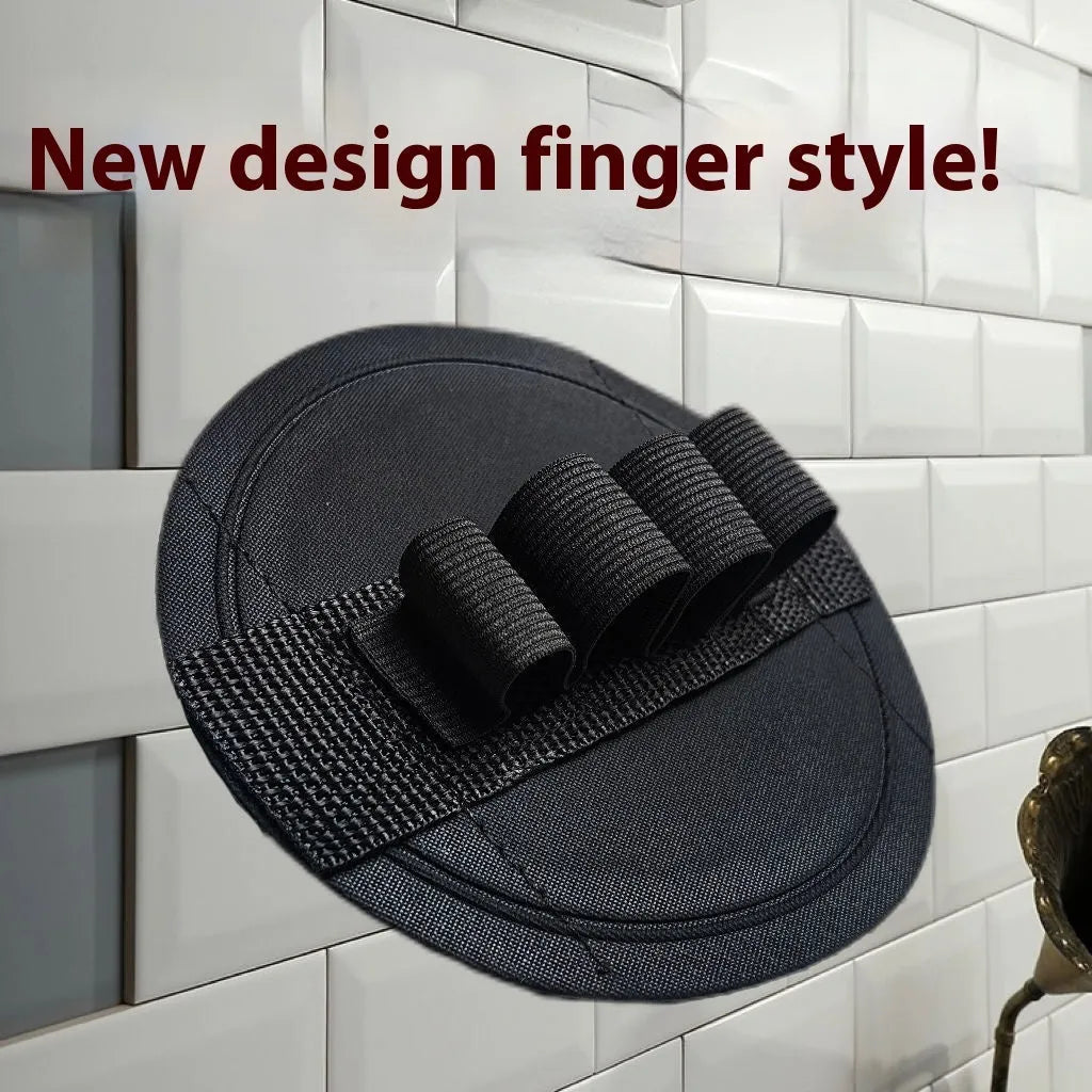 Rubber bath towel with fingertip texture design in a round cake pattern.