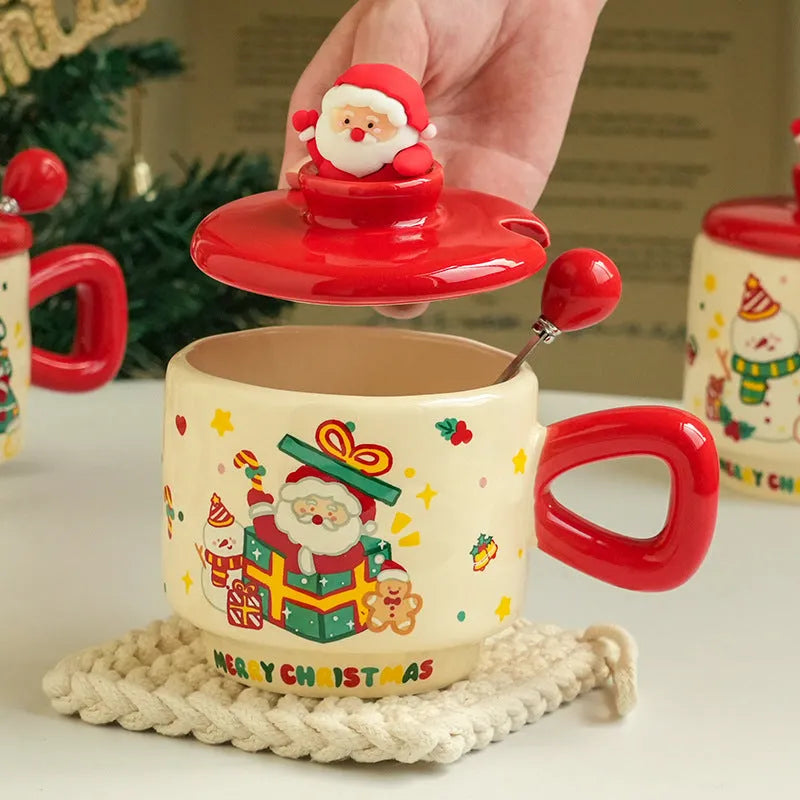 Christmas ceramic cup with lid, 8cm height, 9cm caliber, 301-400ml, round single-layer cartoon festive design