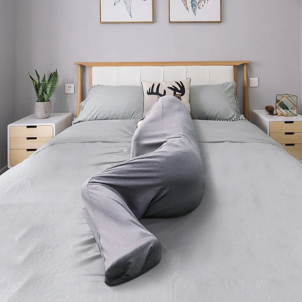 Sleep Pod Move grey wearable blanket with foot pocket showing four size options from 140x35cm to 185x50cm