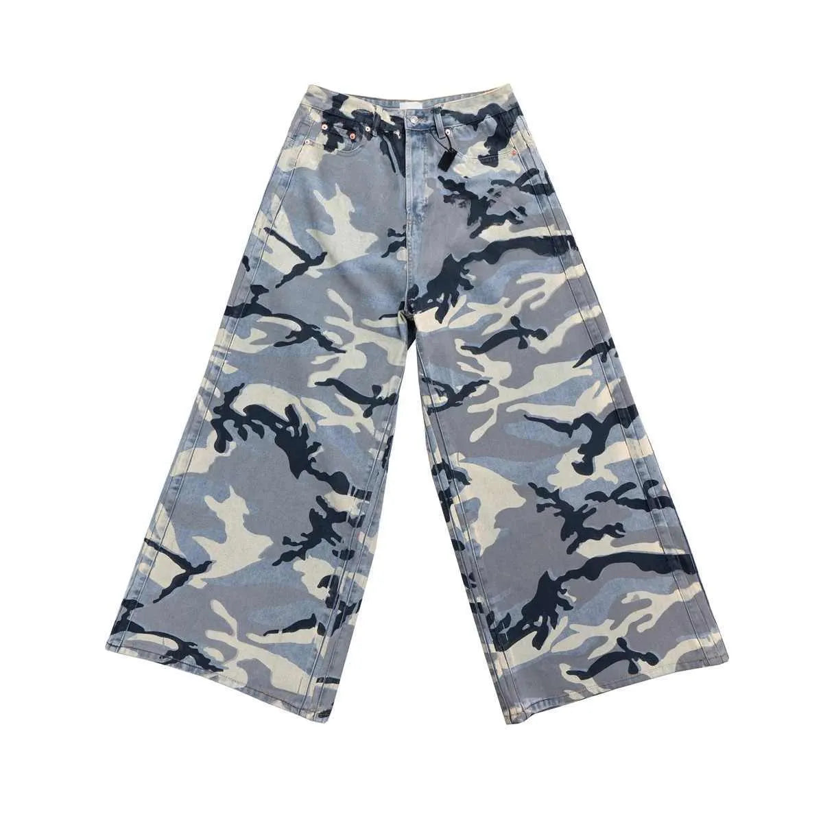 Snow camouflage blue jeans with mid-waist design and loose fit, showing micro-elastic denim fabric