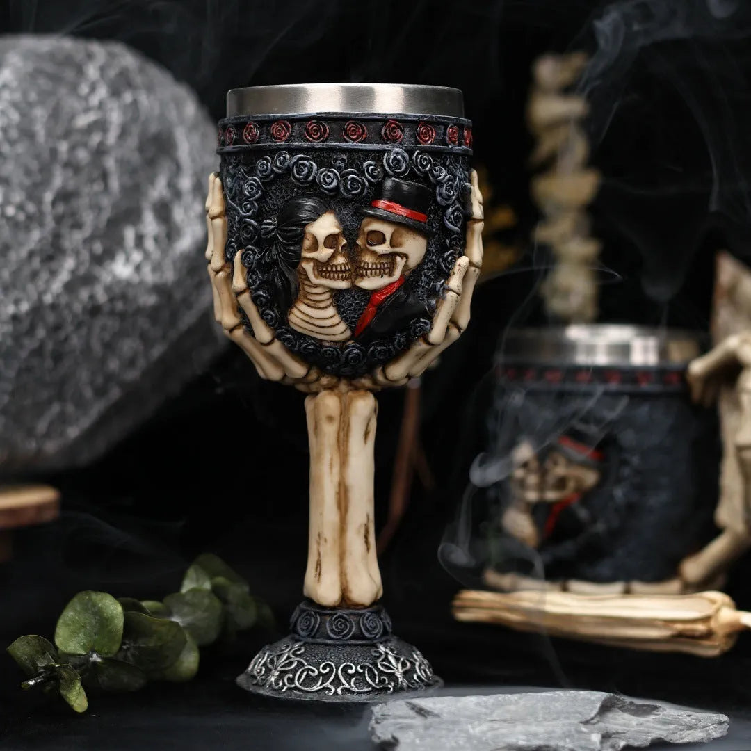 Stainless steel wine goblet with red skeleton design, 200ml capacity.