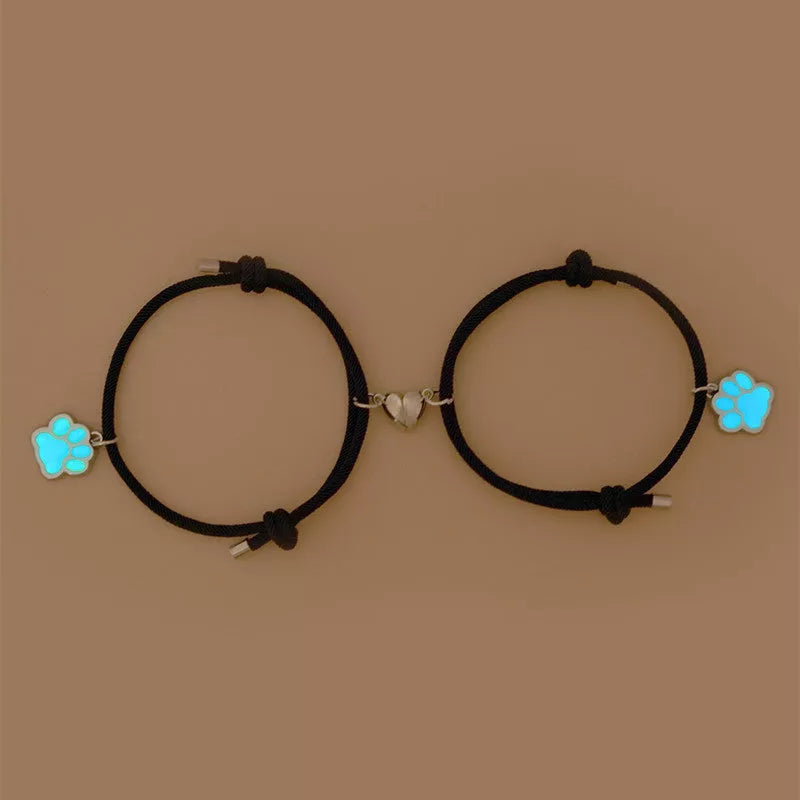 Adjustable luminous dog claw pendant bracelet with magnetic buckle in green and blue