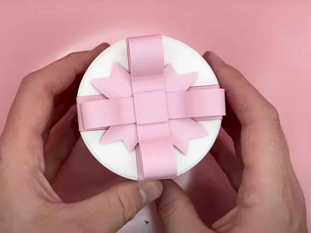 Creative 3D printed Valentine's Day gift box with bowknot design