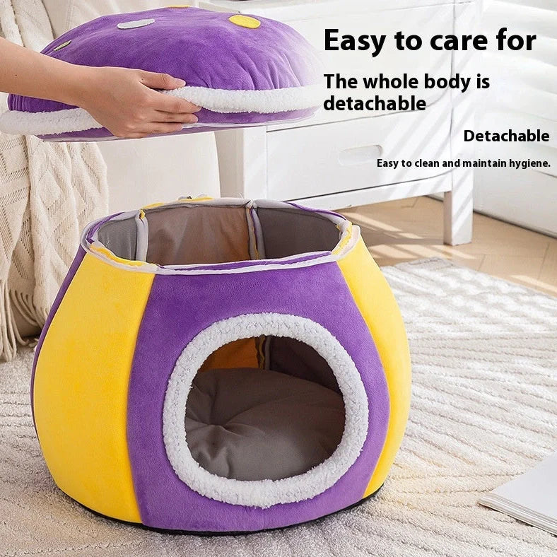 Grey mushroom-shaped cat bed with detachable thermal blanket showing 2.5cm thick plush interior