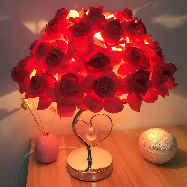 Rose heart-shaped table lamp with metal base in blue colour, measuring 44cm tall